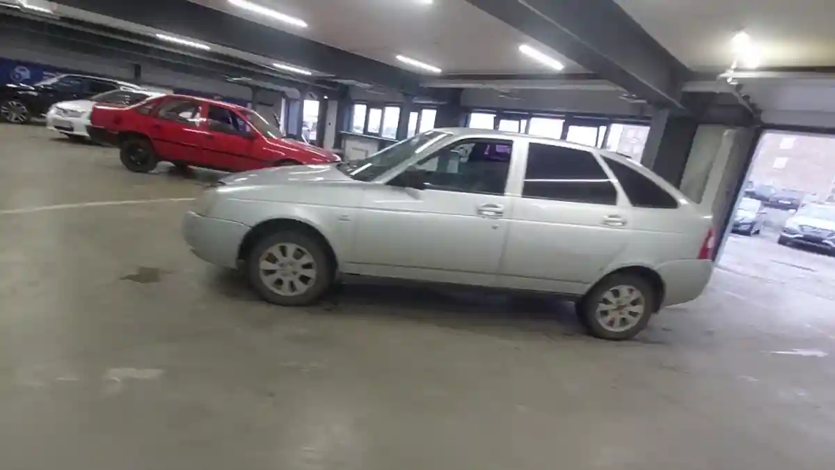 LADA (ВАЗ) Priora 2012 года за 2 000 000 тг. в Астана