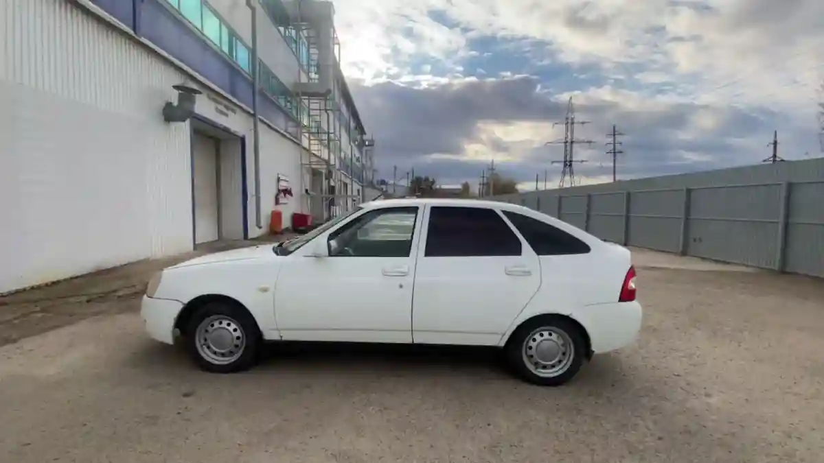 LADA (ВАЗ) Priora 2012 года за 1 310 000 тг. в Уральск