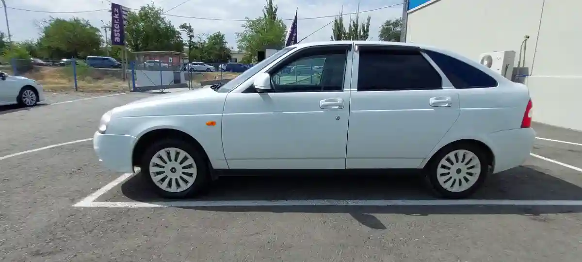 LADA (ВАЗ) Priora 2013 года за 1 700 000 тг. в Тараз