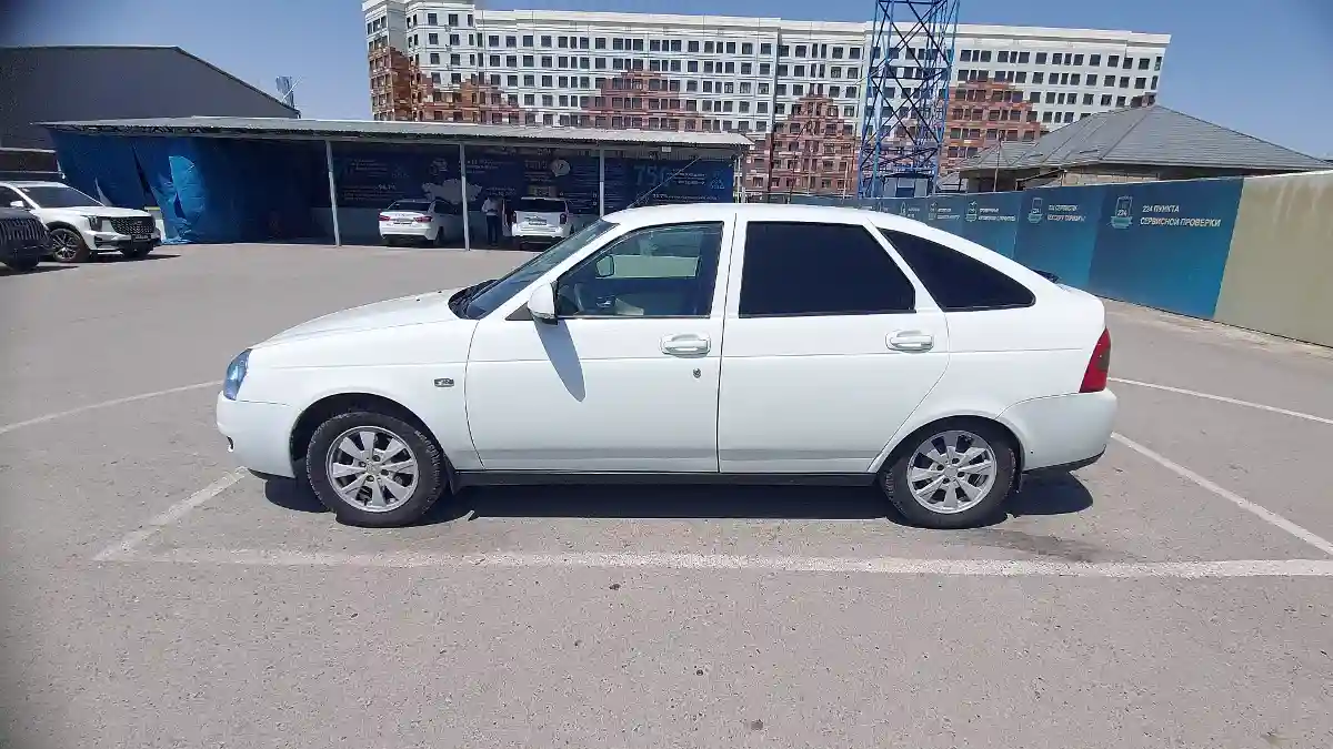 LADA (ВАЗ) Priora 2013 года за 2 500 000 тг. в Шымкент