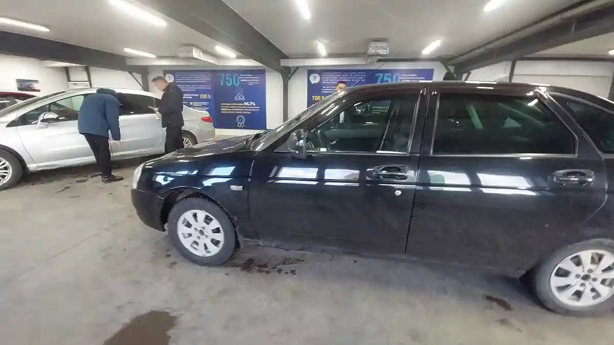 LADA (ВАЗ) Priora 2013 года за 2 500 000 тг. в Астана