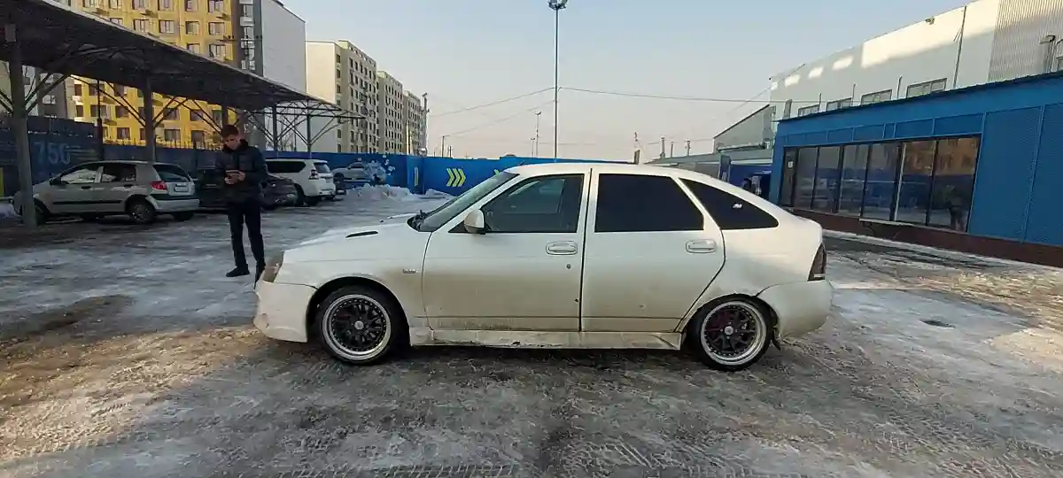 LADA (ВАЗ) Priora 2013 года за 2 400 000 тг. в Алматы