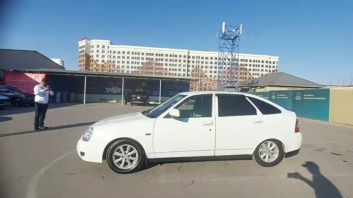 LADA (ВАЗ) Priora 2013 года за 2 500 000 тг. в Шымкент