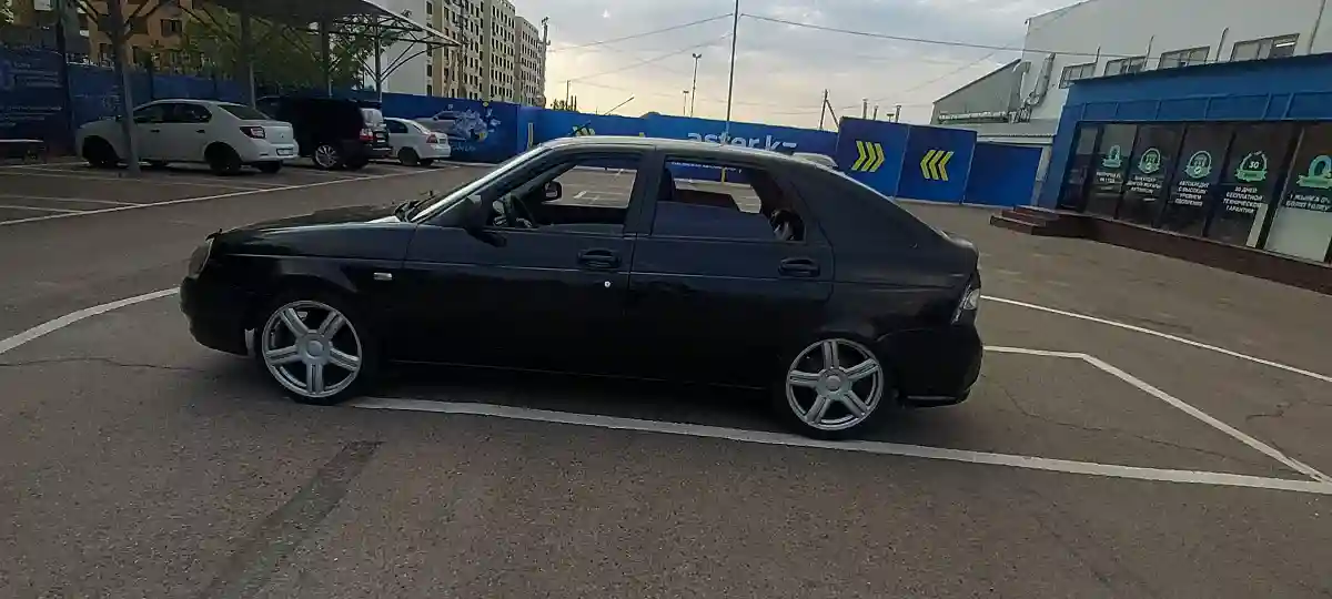 LADA (ВАЗ) Priora 2013 года за 2 500 000 тг. в Алматы