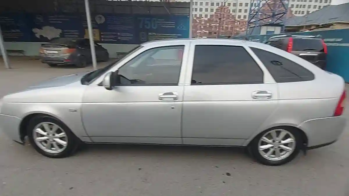 LADA (ВАЗ) Priora 2013 года за 2 200 000 тг. в Шымкент