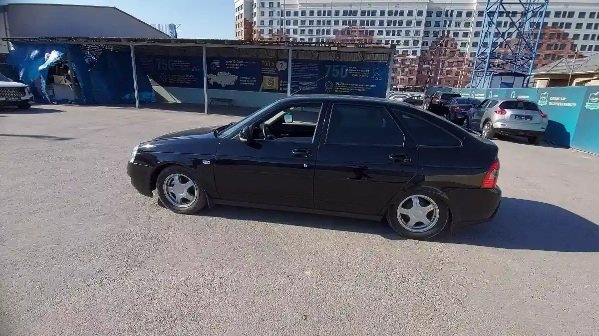 LADA (ВАЗ) Priora 2014 года за 3 000 000 тг. в Шымкент