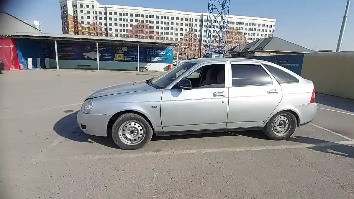 LADA (ВАЗ) Priora 2014 года за 2 200 000 тг. в Шымкент