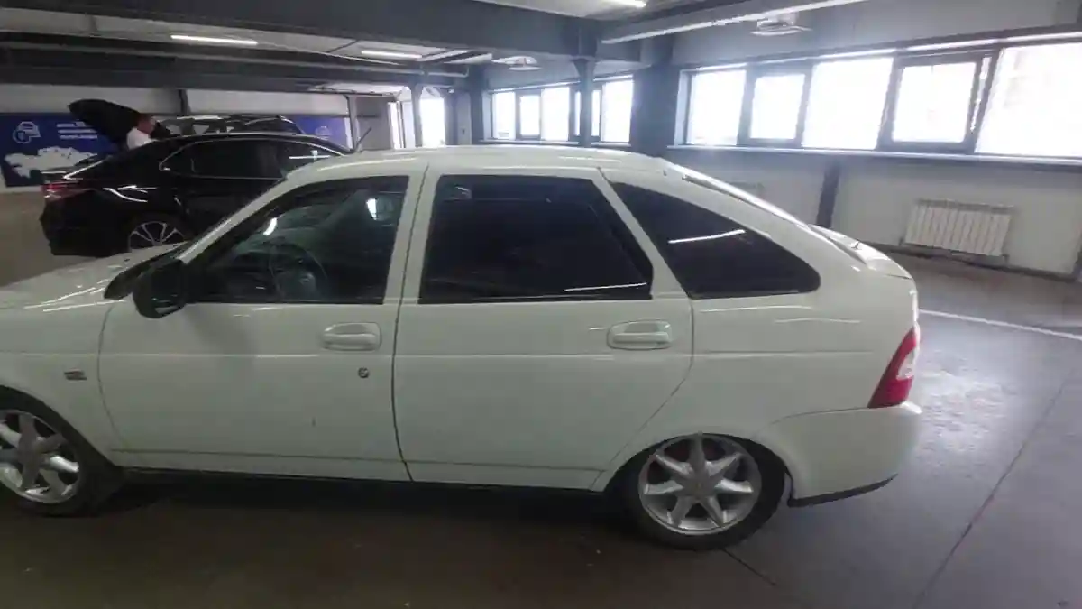 LADA (ВАЗ) Priora 2014 года за 2 800 000 тг. в Астана