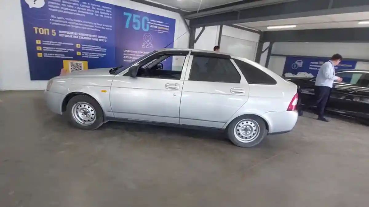 LADA (ВАЗ) Priora 2015 года за 1 700 000 тг. в Астана