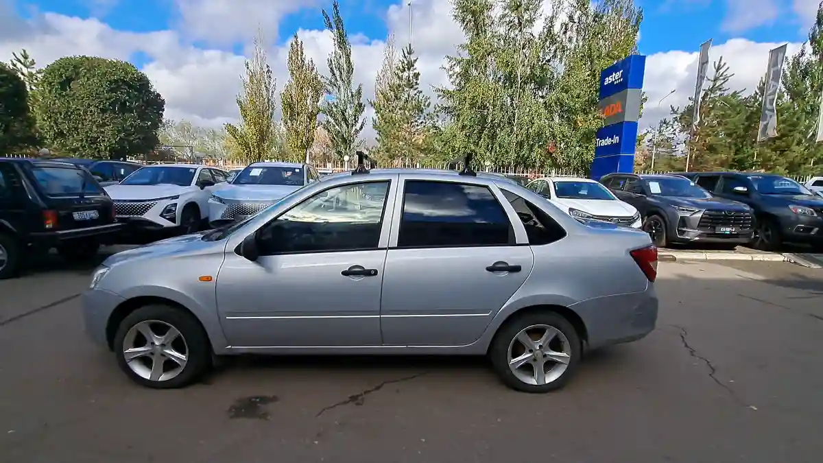 LADA (ВАЗ) Granta 2012 года за 1 880 000 тг. в Костанай
