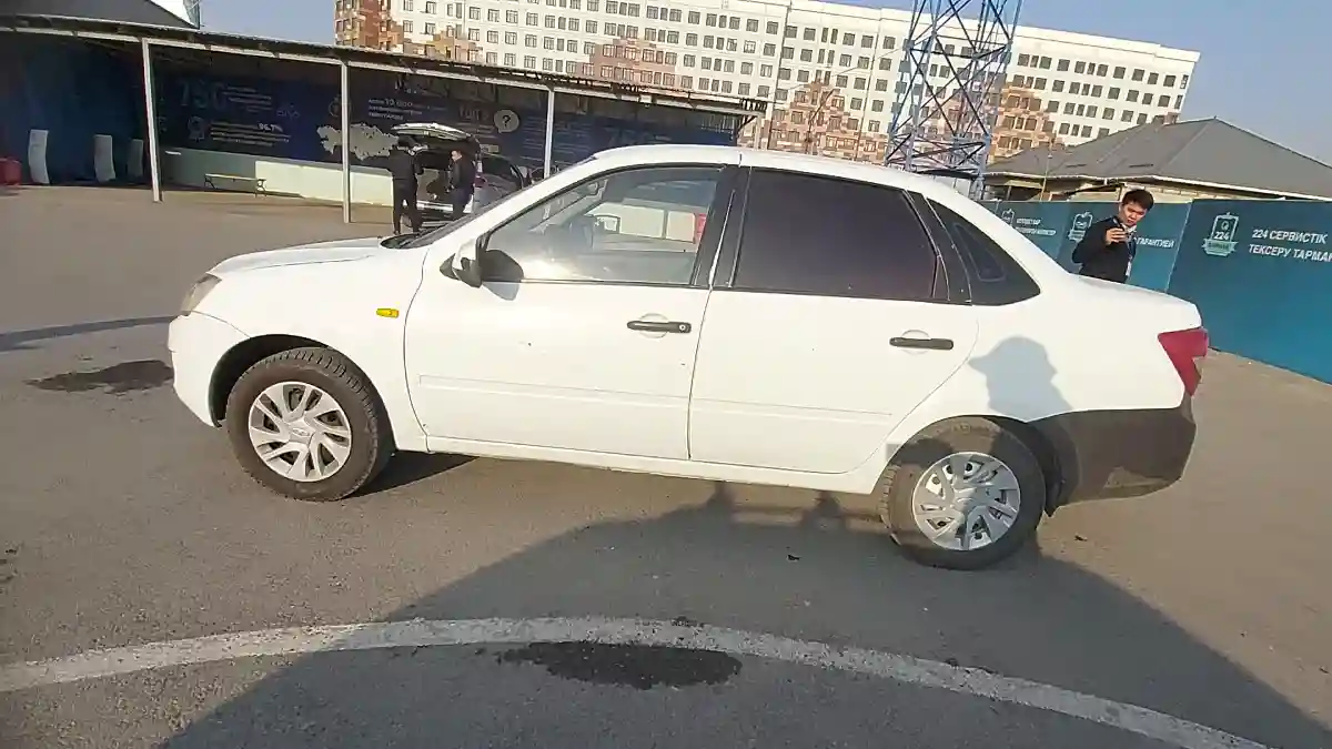 LADA (ВАЗ) Granta 2012 года за 1 700 000 тг. в Шымкент