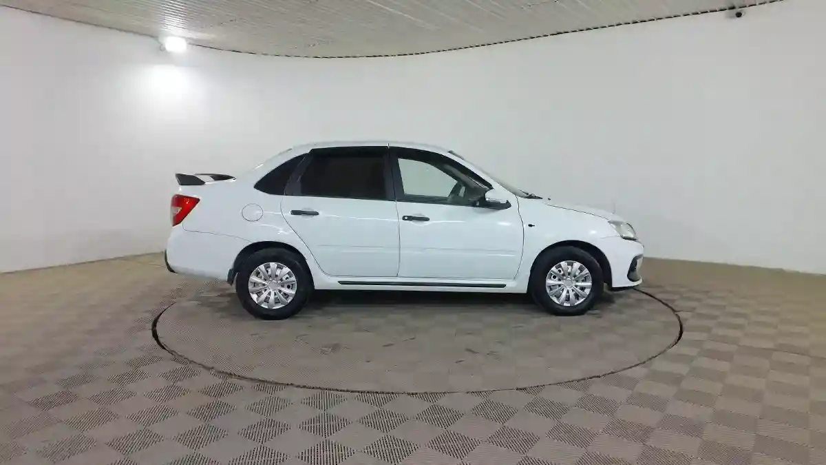 LADA (ВАЗ) Granta 2012 года за 1 990 000 тг. в Шымкент