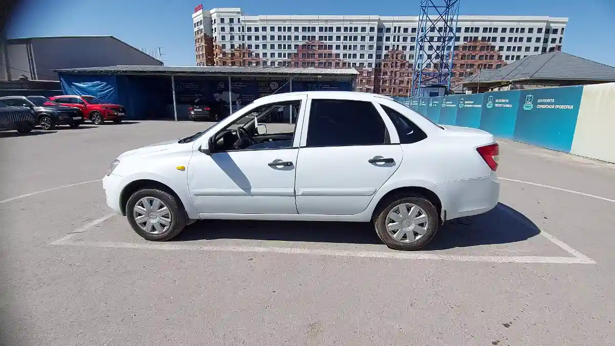 LADA (ВАЗ) Granta 2013 года за 2 500 000 тг. в Шымкент