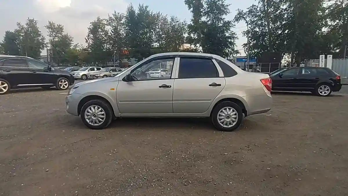 LADA (ВАЗ) Granta 2013 года за 3 290 000 тг. в Павлодар