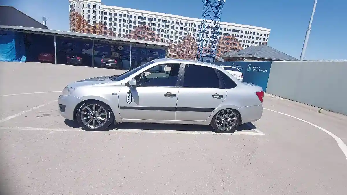 LADA (ВАЗ) Granta 2013 года за 3 000 000 тг. в Шымкент