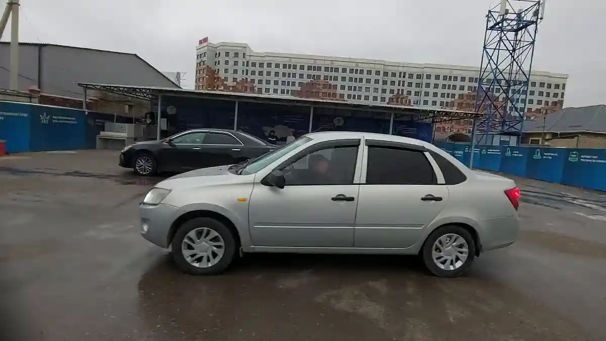 LADA (ВАЗ) Granta 2013 года за 2 400 000 тг. в Шымкент