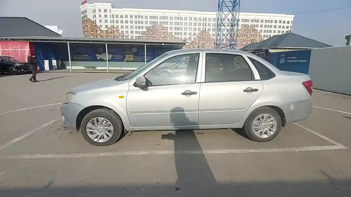 LADA (ВАЗ) Granta 2013 года за 2 500 000 тг. в Шымкент