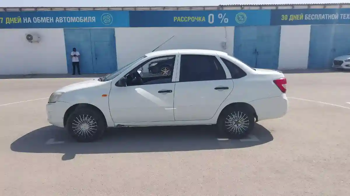 LADA (ВАЗ) Granta 2013 года за 2 300 000 тг. в Актау