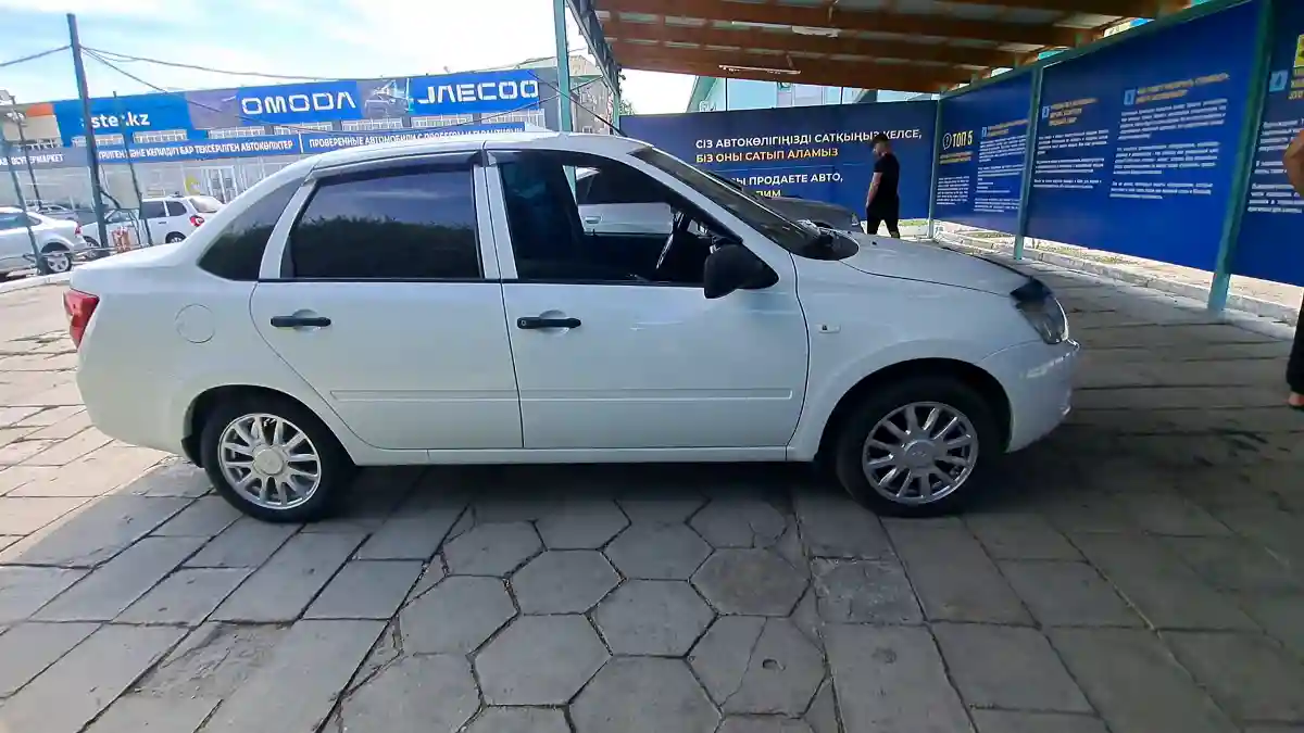 LADA (ВАЗ) Granta 2014 года за 3 000 000 тг. в Талдыкорган
