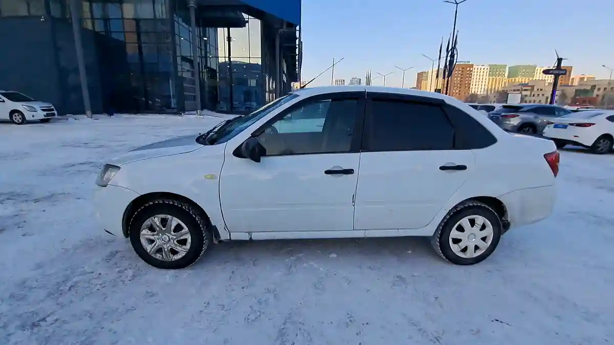 LADA (ВАЗ) Granta 2014 года за 1 970 000 тг. в Астана