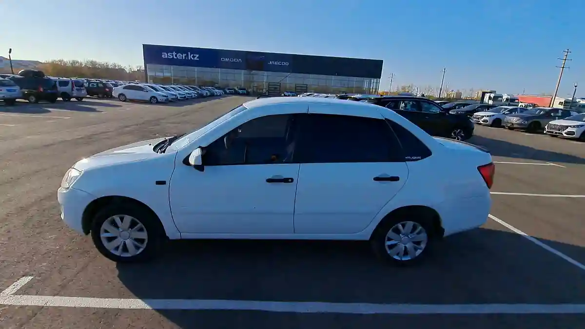 LADA (ВАЗ) Granta 2014 года за 3 000 000 тг. в Петропавловск