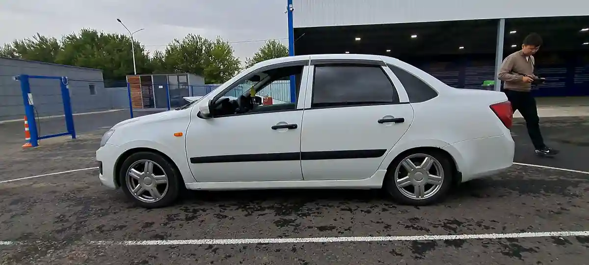 LADA (ВАЗ) Granta 2014 года за 3 000 000 тг. в Шымкент