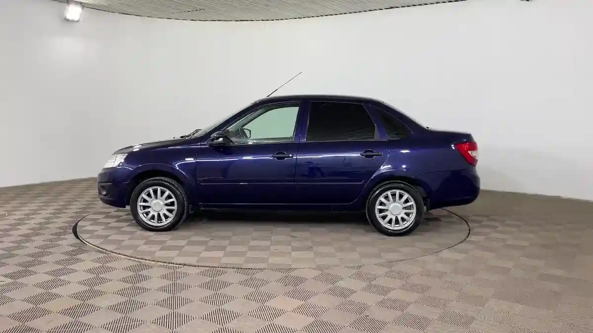 LADA (ВАЗ) Granta 2015 года за 2 957 000 тг. в Шымкент