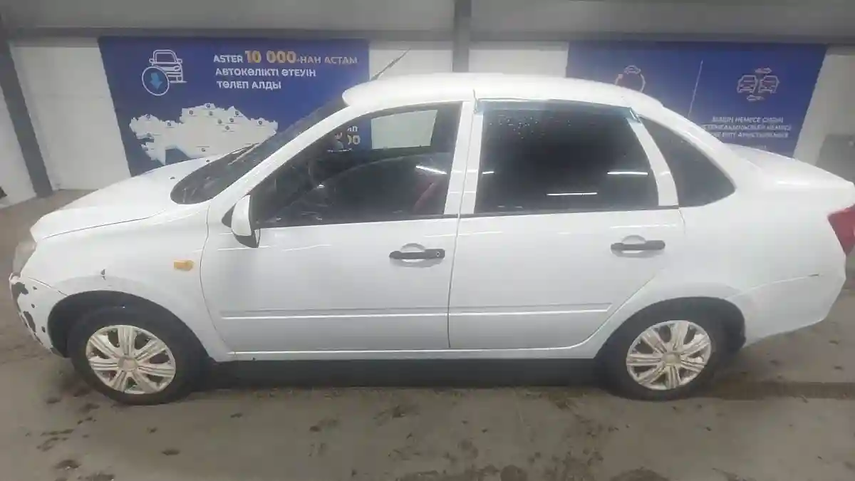 LADA (ВАЗ) Granta 2015 года за 1 700 000 тг. в Астана