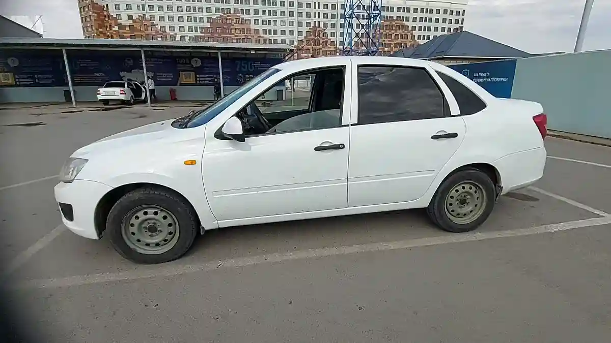 LADA (ВАЗ) Granta 2015 года за 2 700 000 тг. в Шымкент