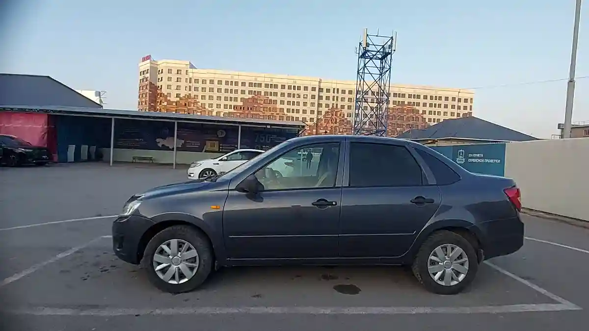 LADA (ВАЗ) Granta 2015 года за 2 990 000 тг. в Шымкент