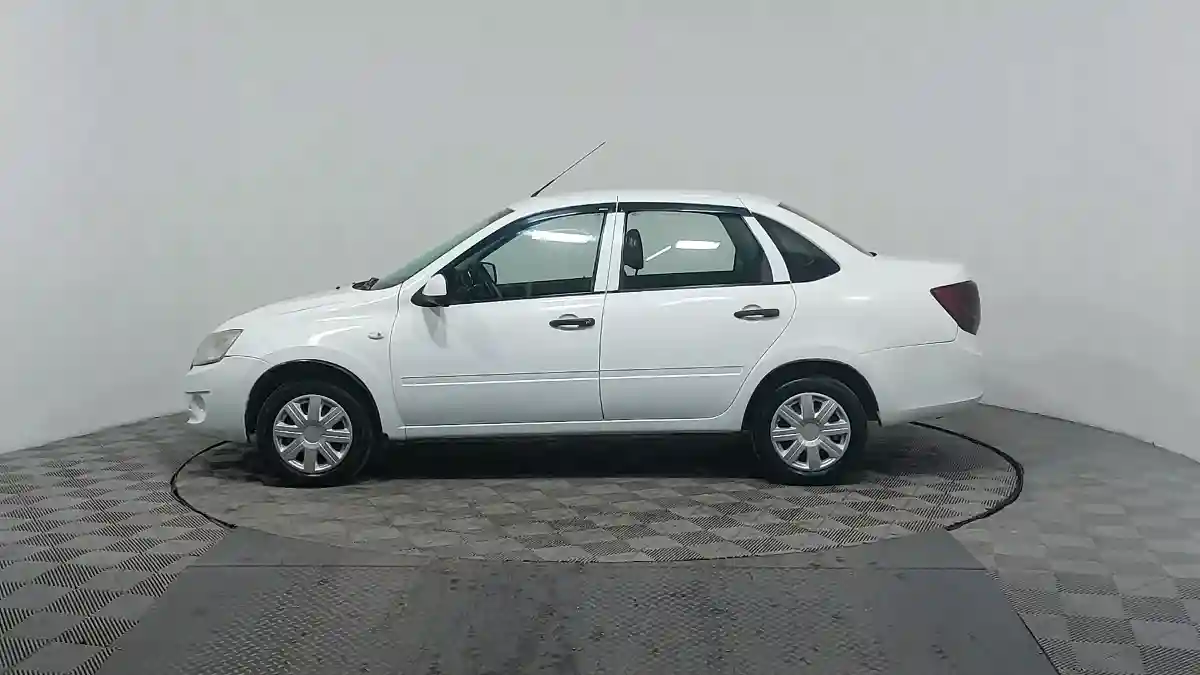 LADA (ВАЗ) Granta 2013 года за 2 500 000 тг. в Астана