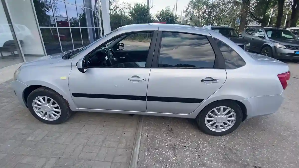 LADA (ВАЗ) Granta 2013 года за 2 200 000 тг. в Актобе