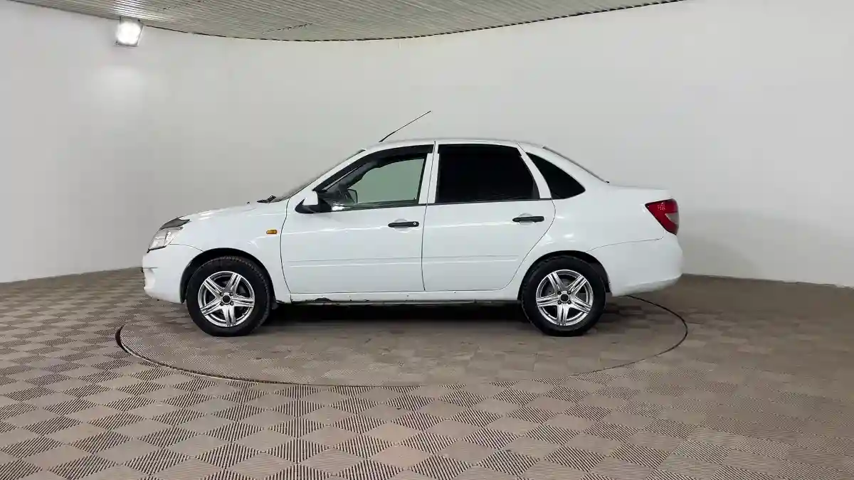 LADA (ВАЗ) Granta 2013 года за 2 890 000 тг. в Шымкент