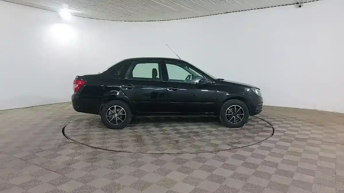 LADA (ВАЗ) Granta 2013 года за 2 700 000 тг. в Шымкент