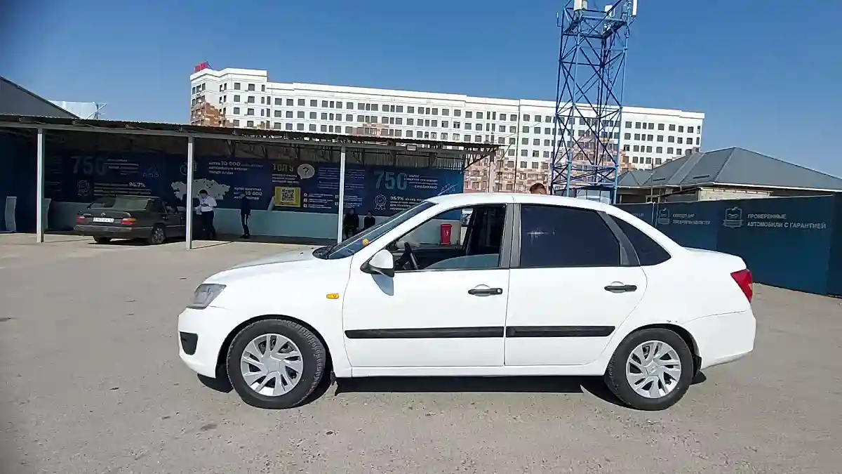 LADA (ВАЗ) Granta 2013 года за 3 000 000 тг. в Шымкент