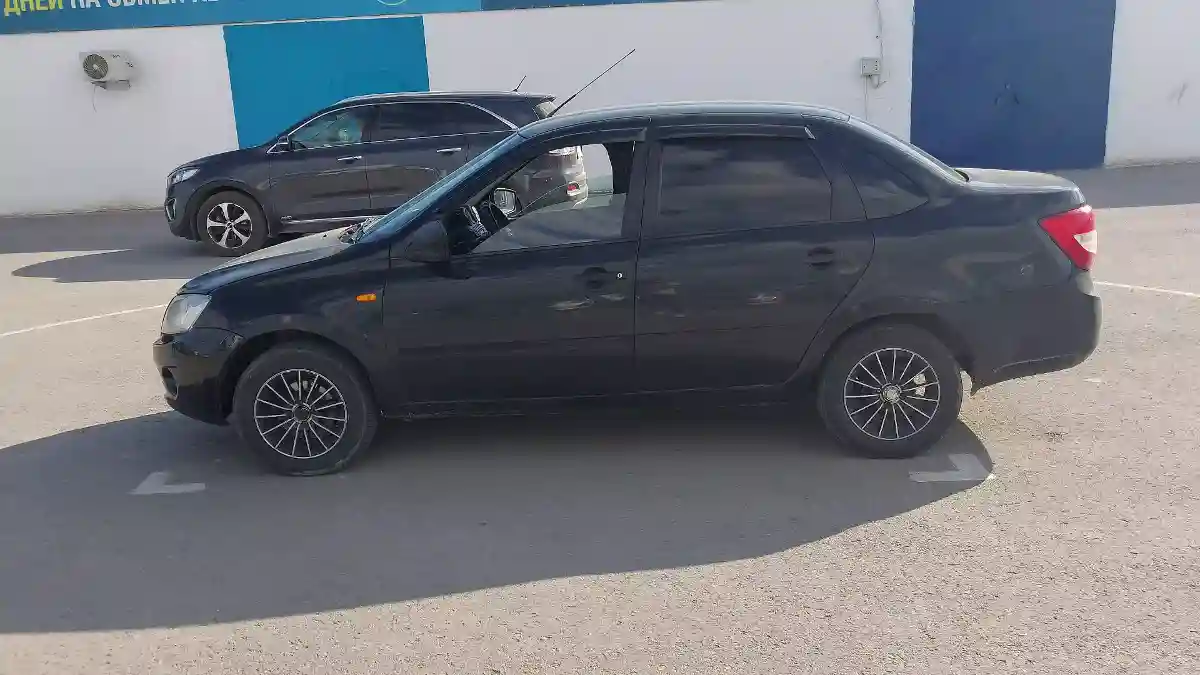 LADA (ВАЗ) Granta 2015 года за 3 200 000 тг. в Актау