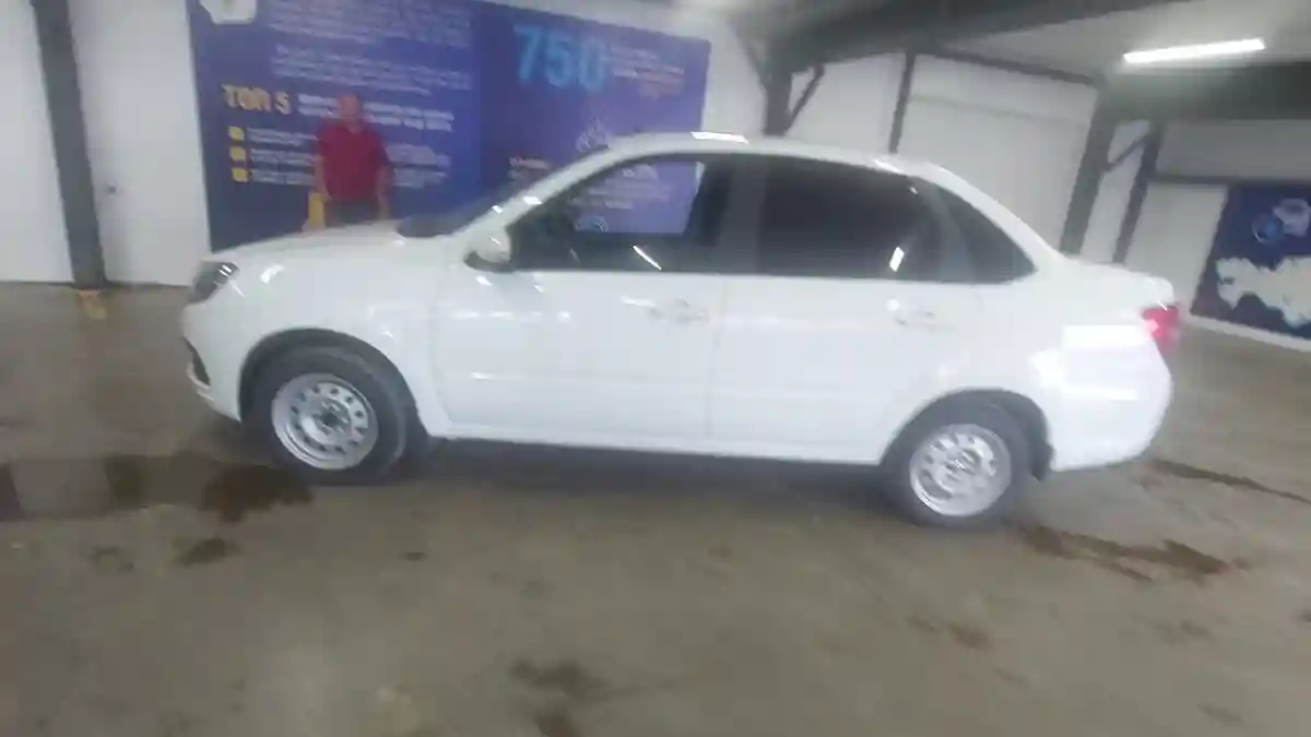 LADA (ВАЗ) Granta 2024 года за 5 200 000 тг. в Астана