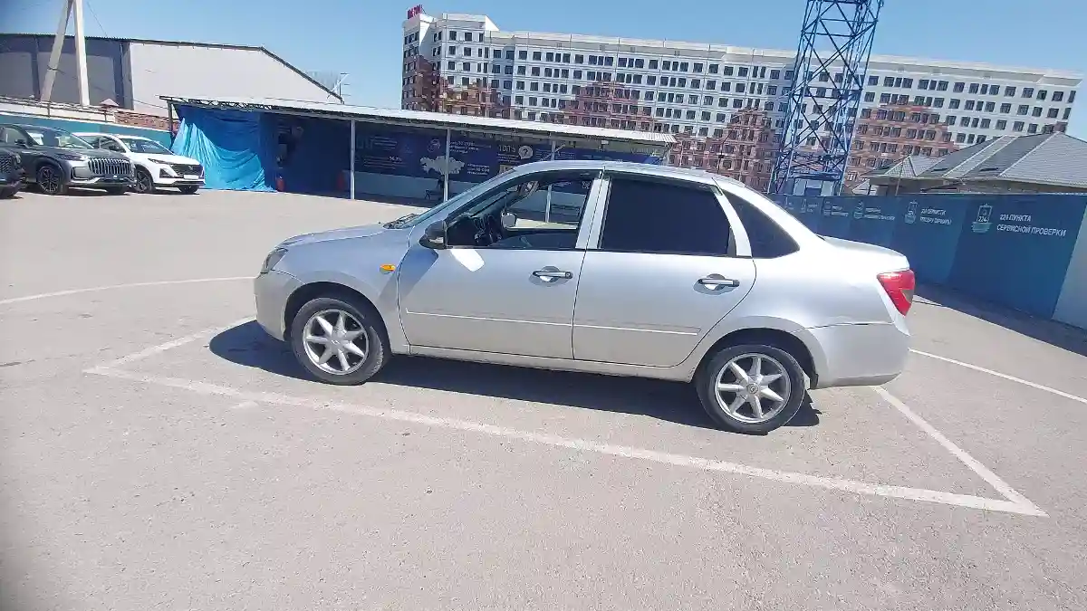 LADA (ВАЗ) Granta 2012 года за 2 200 000 тг. в Шымкент