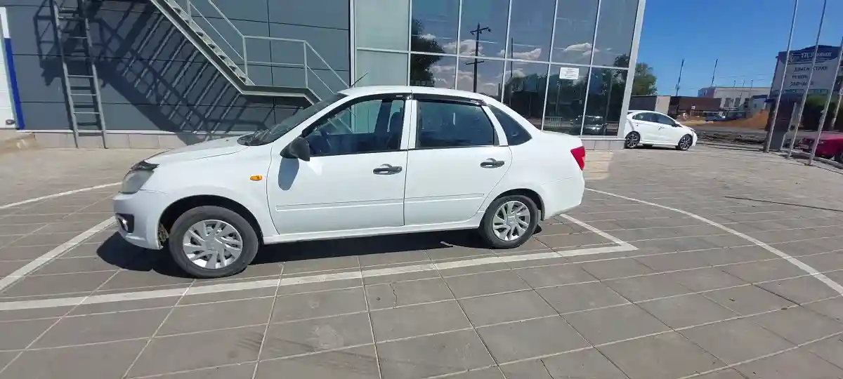 LADA (ВАЗ) Granta 2014 года за 2 800 000 тг. в Уральск