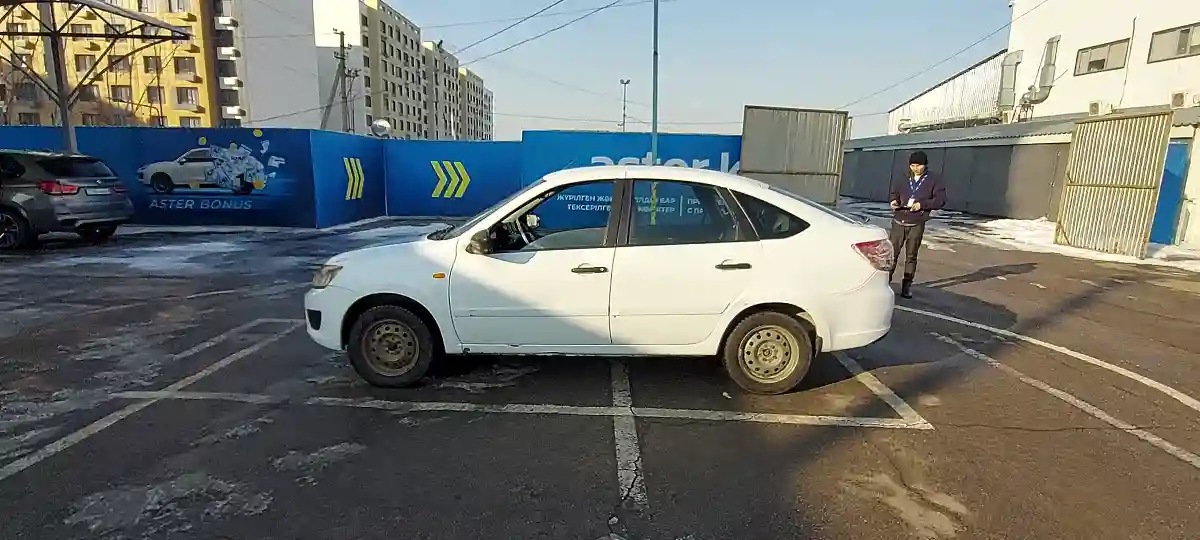 LADA (ВАЗ) Granta 2014 года за 2 000 000 тг. в Алматы