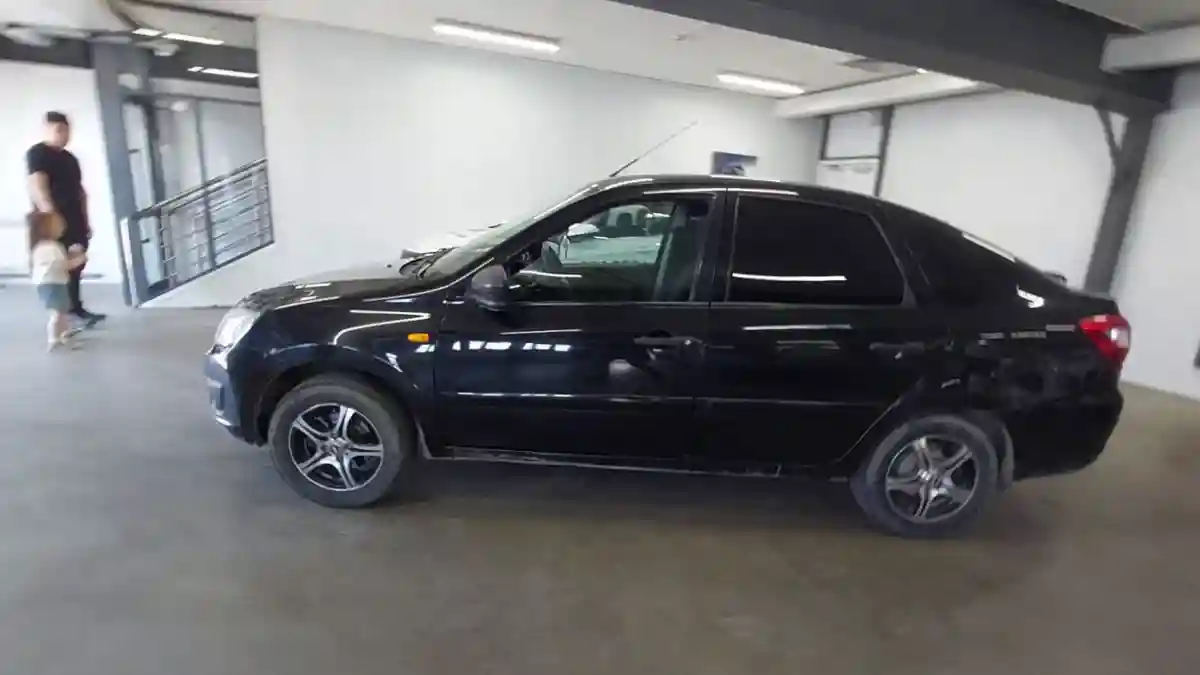 LADA (ВАЗ) Granta 2014 года за 2 200 000 тг. в Астана