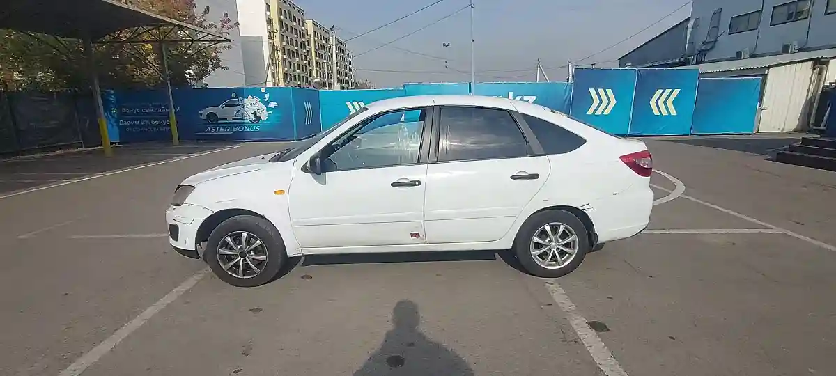 LADA (ВАЗ) Granta 2015 года за 1 500 000 тг. в Алматы