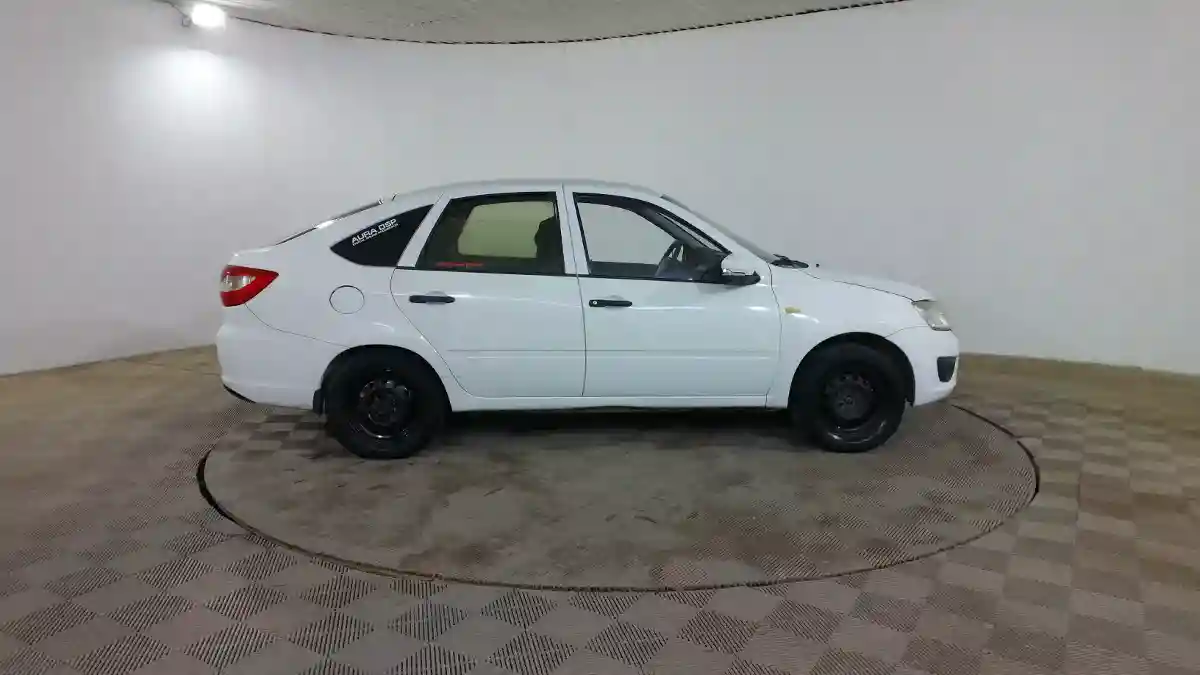 LADA (ВАЗ) Granta 2015 года за 1 790 000 тг. в Шымкент