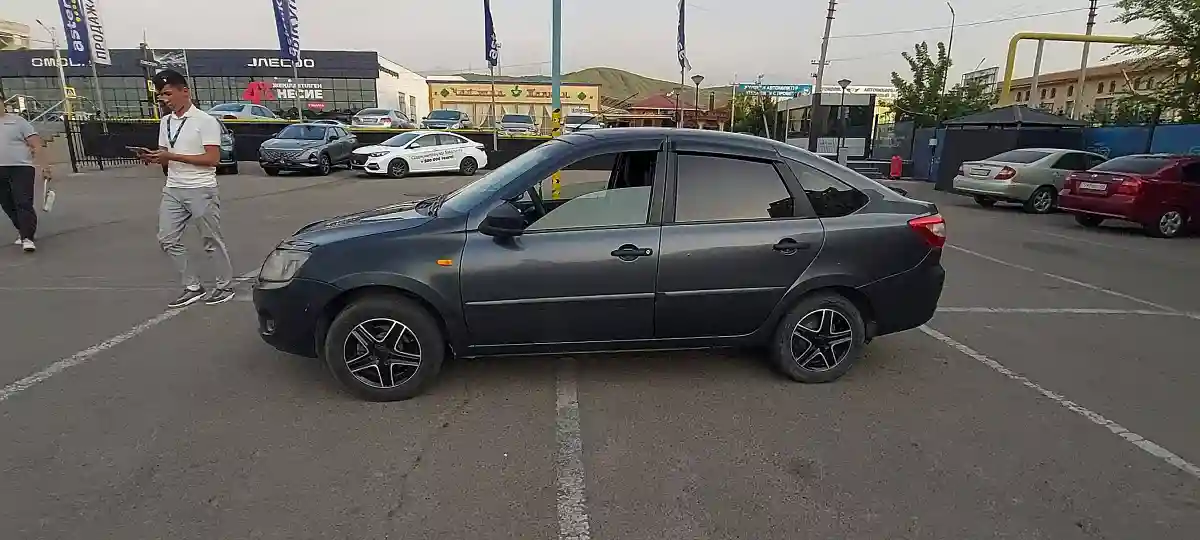 LADA (ВАЗ) Granta 2015 года за 2 500 000 тг. в Алматы