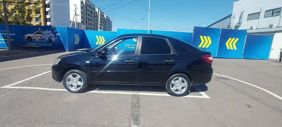 LADA (ВАЗ) Granta 2015 года за 2 000 000 тг. в Алматы