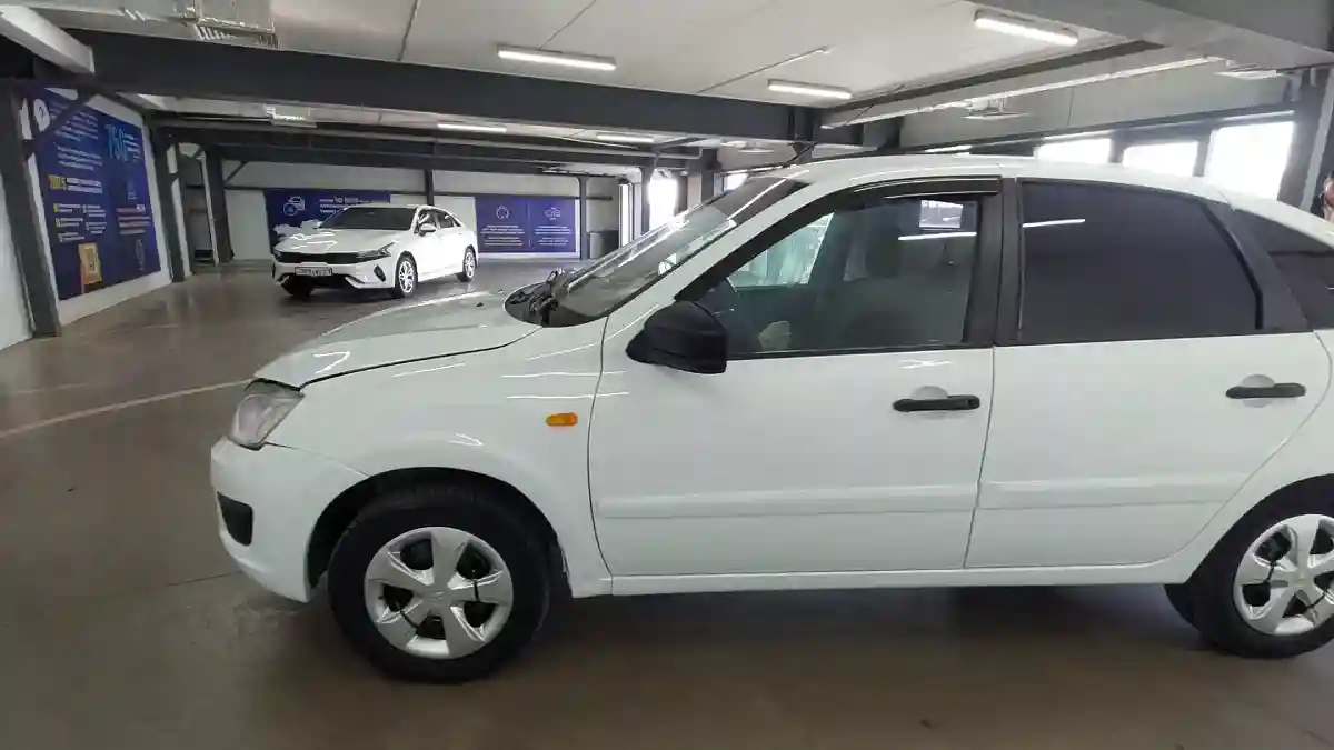 LADA (ВАЗ) Granta 2015 года за 2 500 000 тг. в Астана