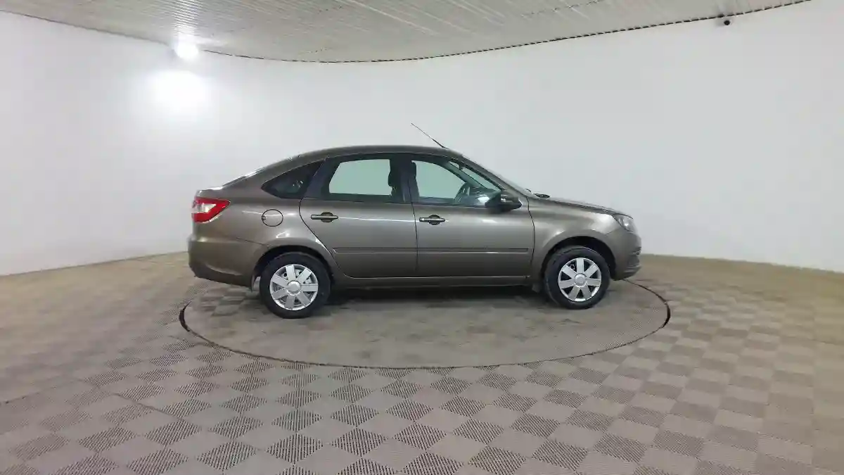 LADA (ВАЗ) Granta 2024 года за 5 190 000 тг. в Шымкент