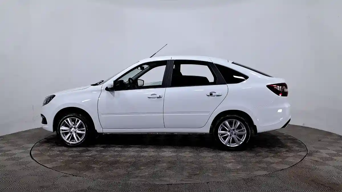 LADA (ВАЗ) Granta 2024 года за 5 290 000 тг. в Астана