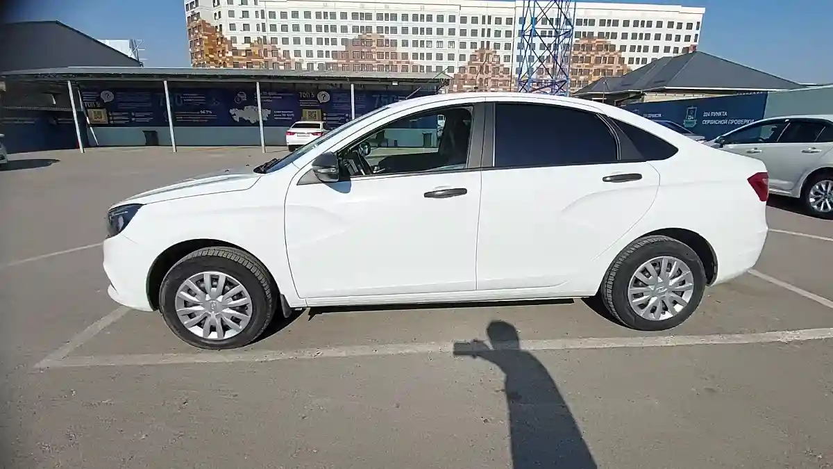 LADA (ВАЗ) Vesta 2021 года за 5 500 000 тг. в Шымкент