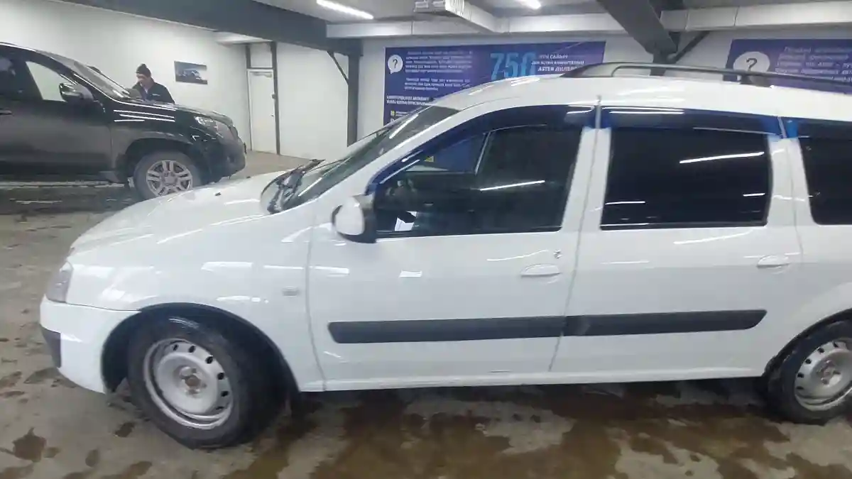 LADA (ВАЗ) Largus 2013 года за 3 200 000 тг. в Астана